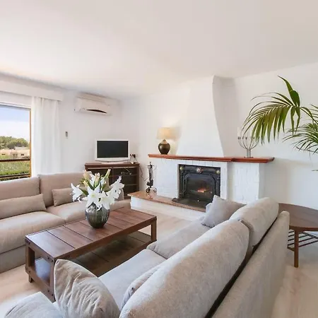 別荘 Moderne Villa, Pool+meerblick,schnelles Wifi,klima カラス・デ・マヨルカ