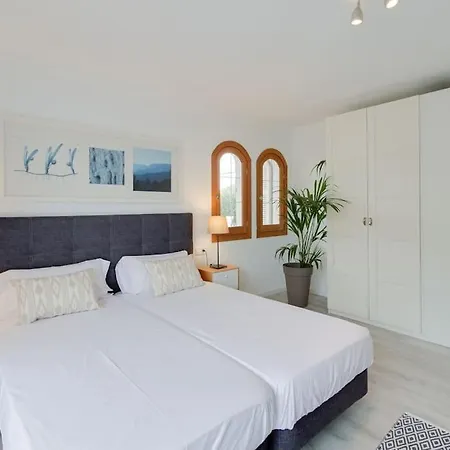 Moderne Villa, Pool+meerblick,schnelles Wifi,klima
