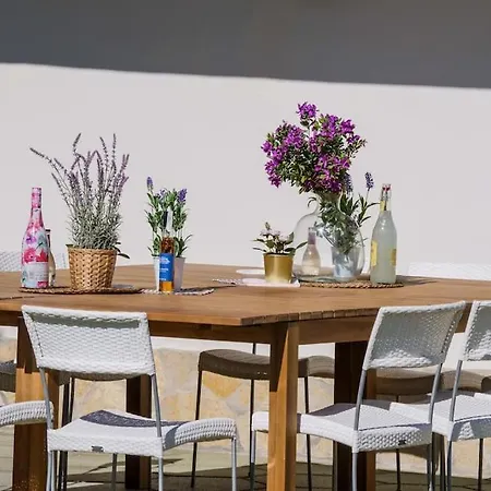 Moderne Villa, Pool+meerblick,schnelles Wifi,klima Ferienhaus *