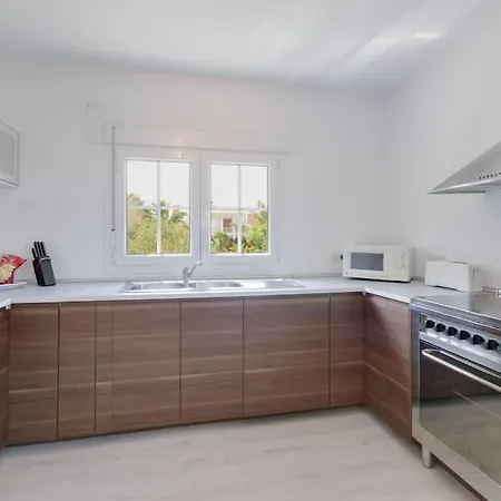 Ferienhaus Moderne Villa, Pool+meerblick,schnelles Wifi,klima *