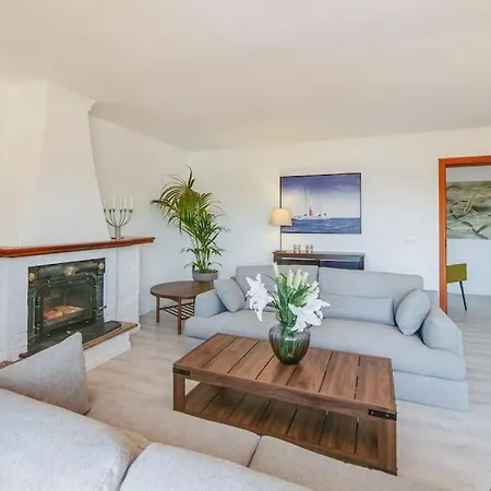 Moderne Villa, Pool+meerblick,schnelles Wifi,klima