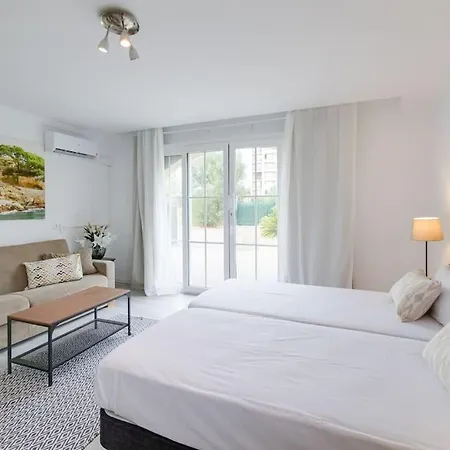 Ferienhaus Moderne Villa, Pool+meerblick,schnelles Wifi,klima Cales de Mallorca