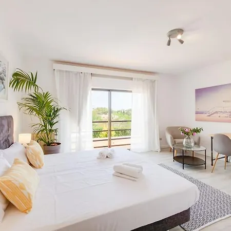 Moderne Villa, Pool+meerblick,schnelles Wifi,klima